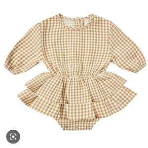 Quincy Mae | Rosie Romper Gingham size 18-24M